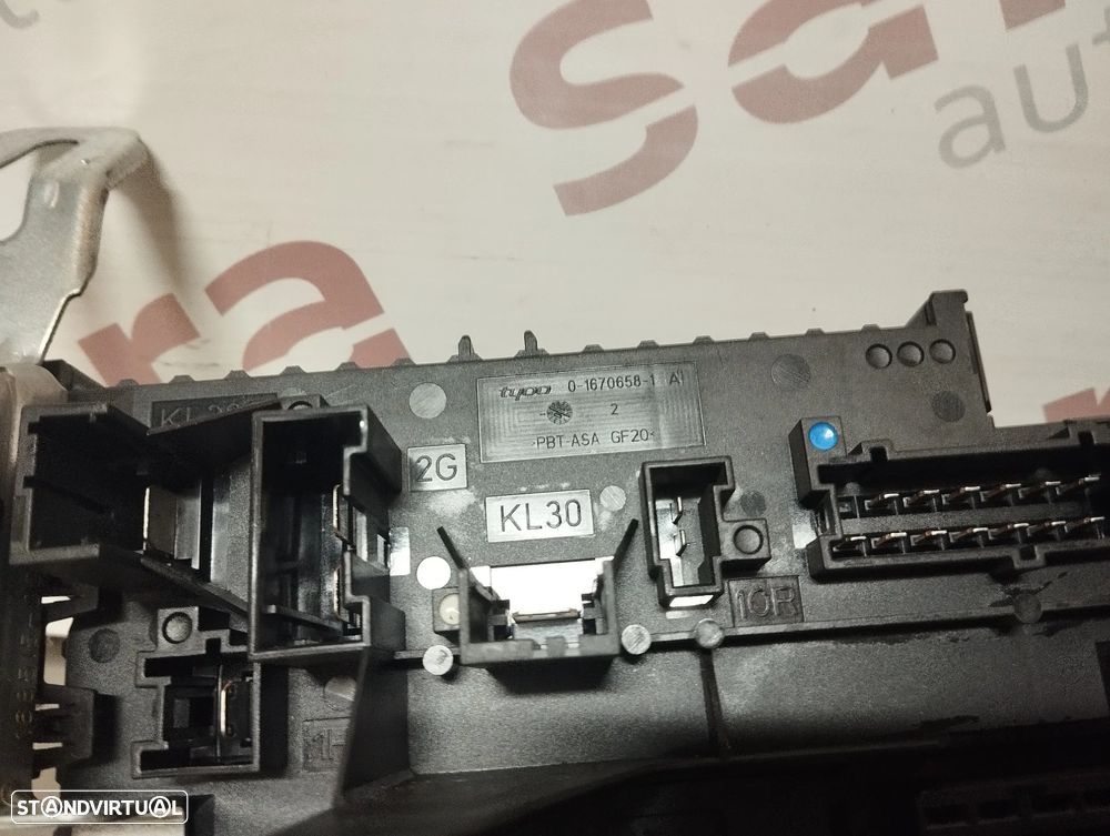 CAIXA DE FUSIVEIS MERCEDES CLASE E / C W204 W212 REF- 0-1670658-1 168298 - 2