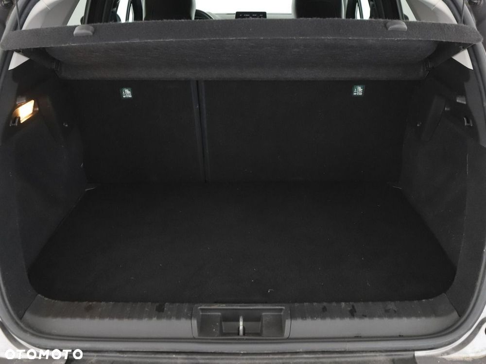Renault Captur E-TECH 160 INTENS - 22