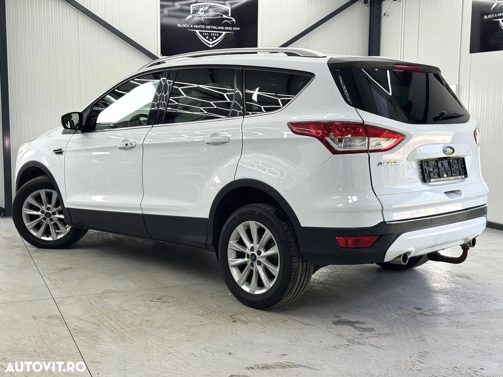 Ford Kuga 2.0 TDCi 4x4 Aut. Titanium - 8