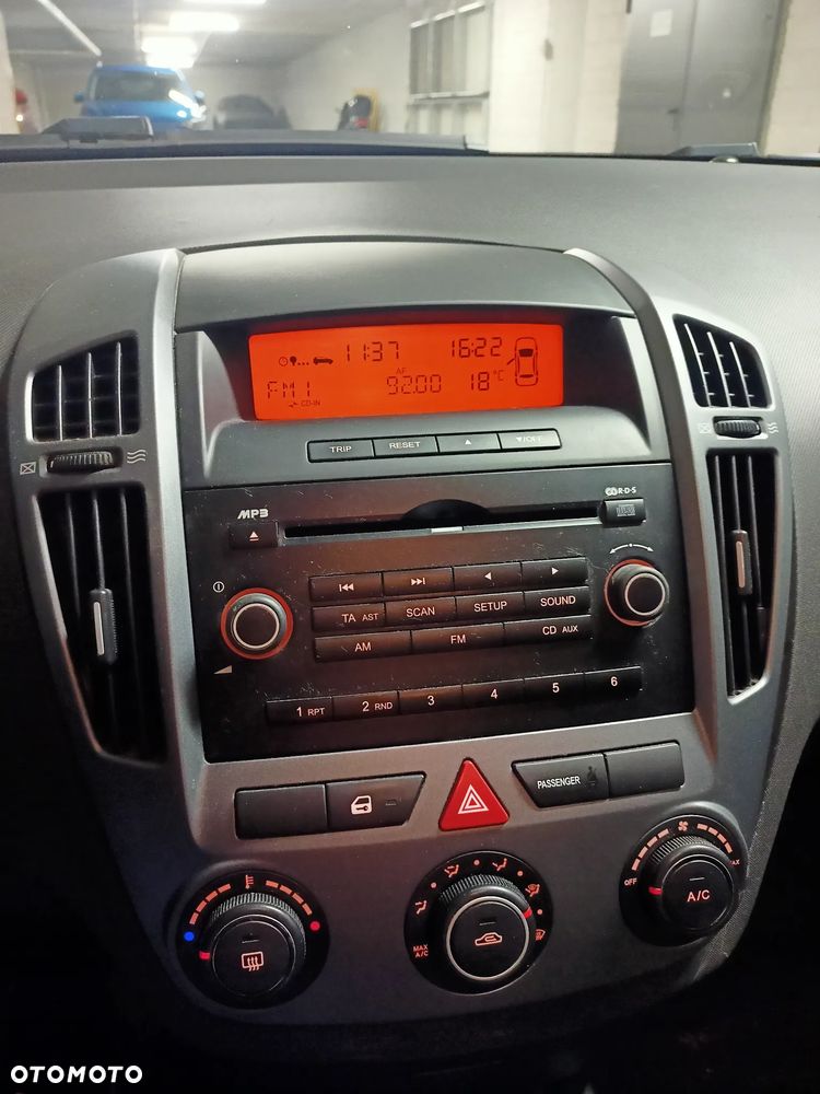 Kia Ceed 1.4 Comfort - 15