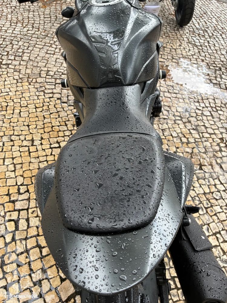 Suzuki GSX 750 S - 9