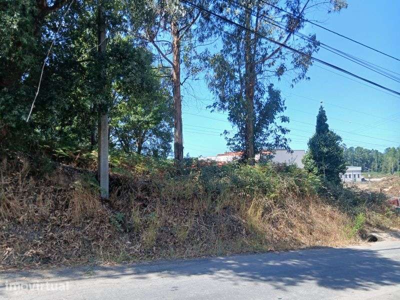 Terreno pra construção - Grande imagem: 2/3