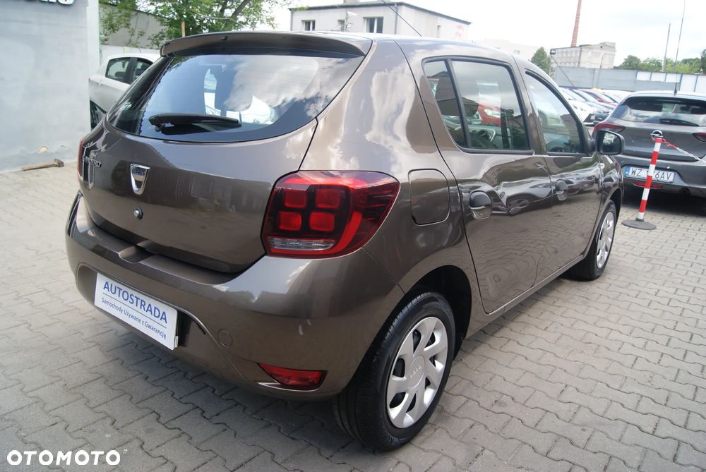 Dacia Sandero - 5