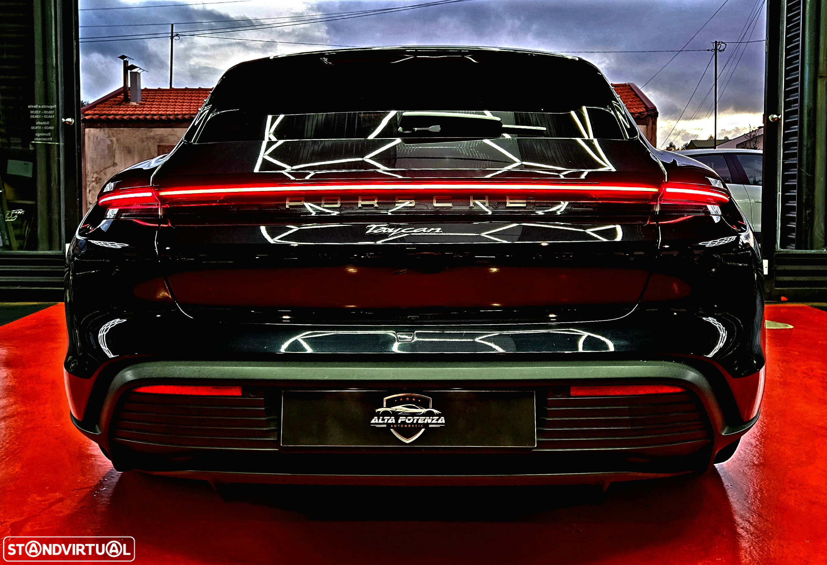 Porsche Taycan Sport Turismo Standard - 14