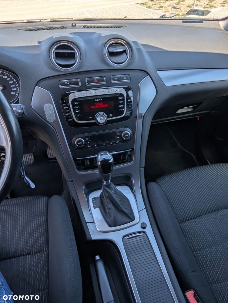 Ford Mondeo 2.0 TDCi Titanium - 11