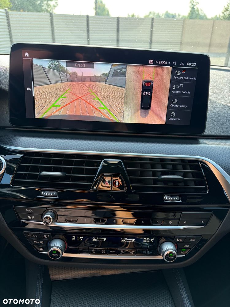 BMW Seria 5 520d M Sport sport - 28