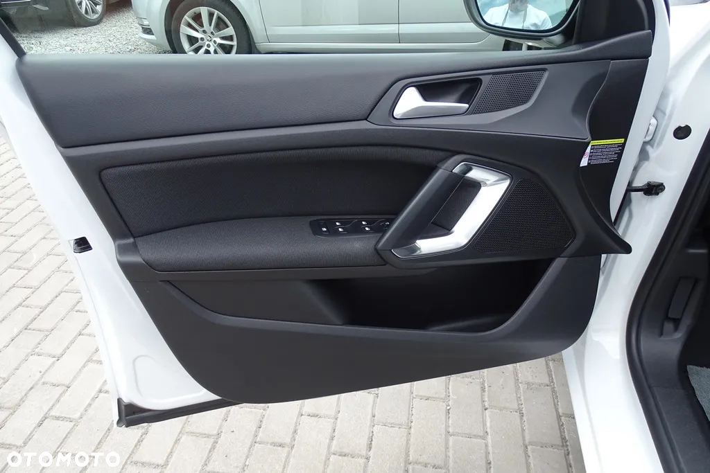 Peugeot 308 1.5 BlueHDi Allure Pack S&S EAT8 - 14