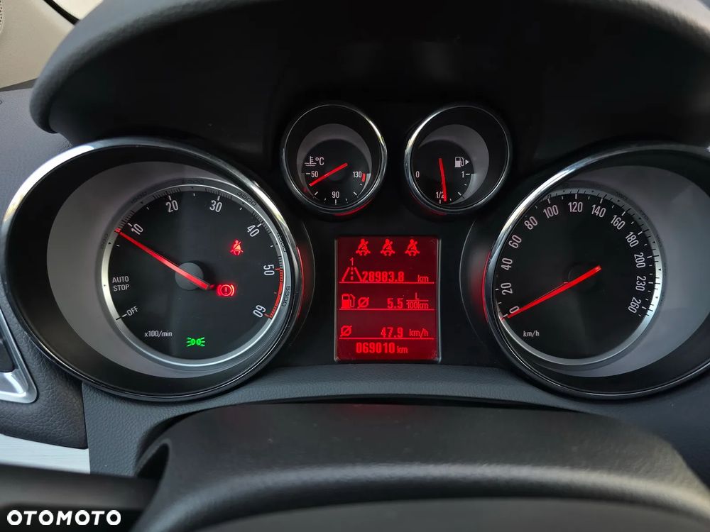 Opel Mokka 1.6 CDTI Cosmo S&S - 10