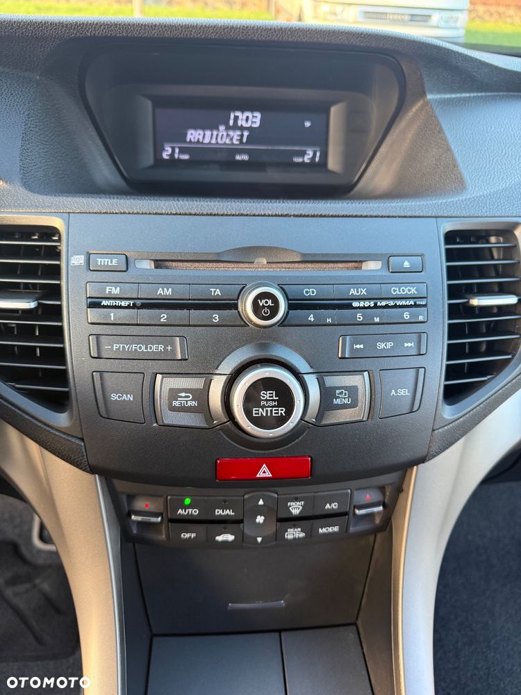 Honda Accord 2.0 Elegance - 30
