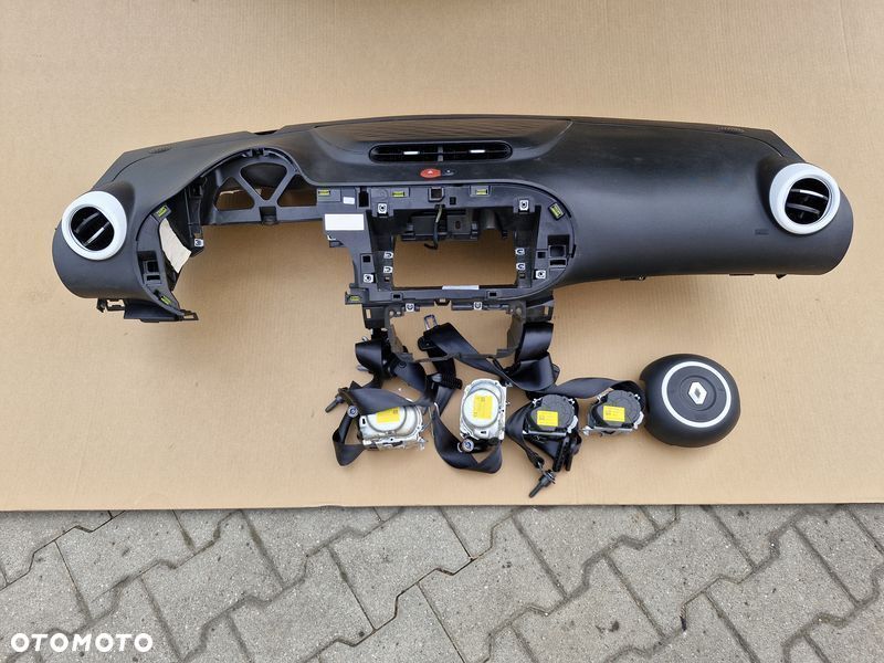 renault twingo iii 3 lift deska rozdzielcza 4x pas pasy bezpieczeństwa airbag poduszka eu - 1