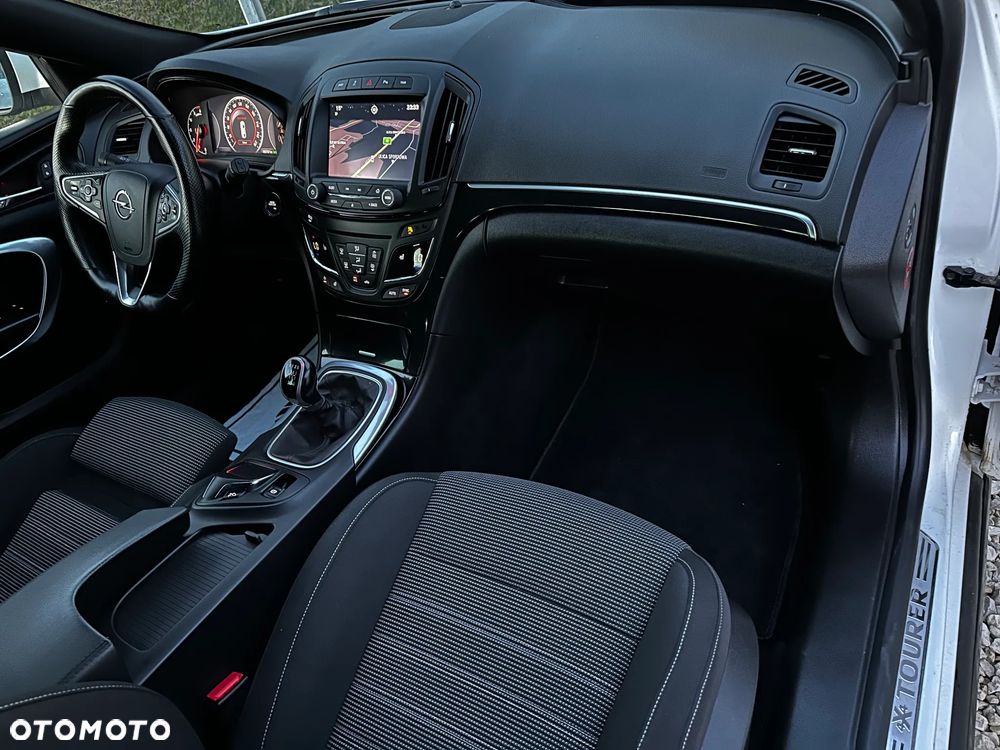 Opel Insignia 2.0 CDTI Executive 4x4 S&S - 11