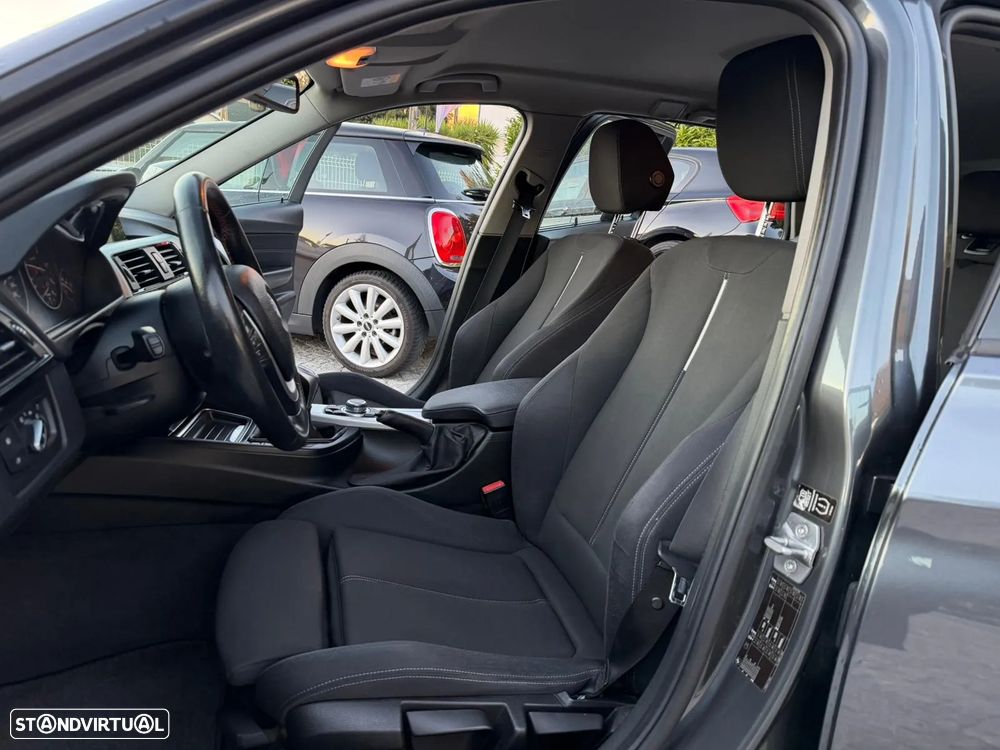 BMW 318 d Touring Line Sport - 7