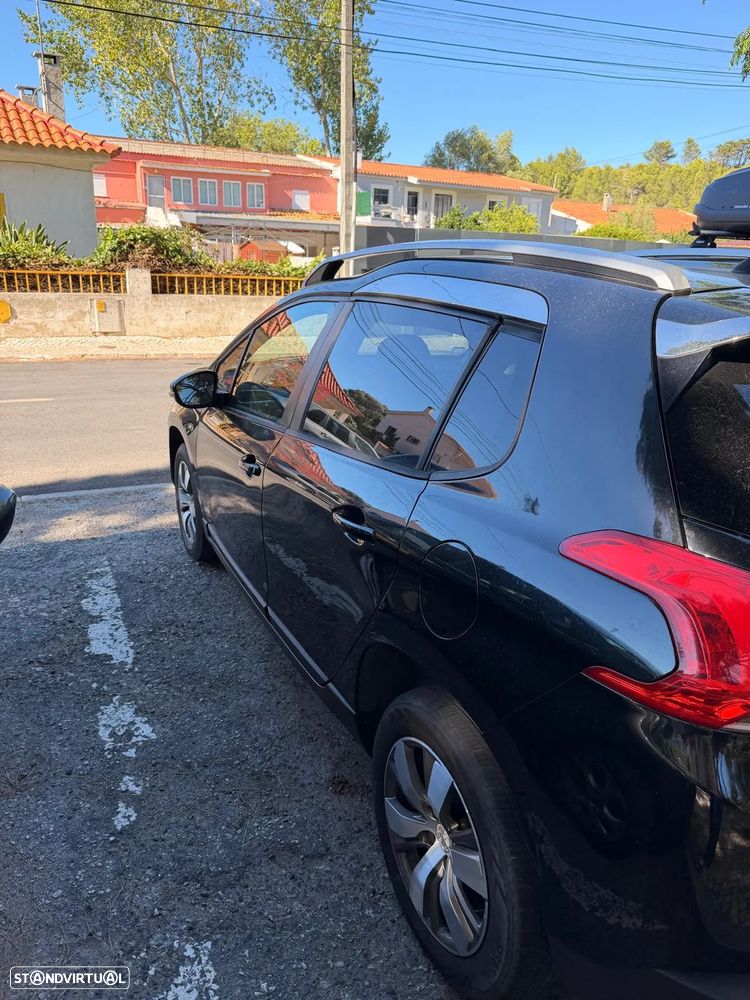 Peugeot 2008 1.2 VTi Access - 5