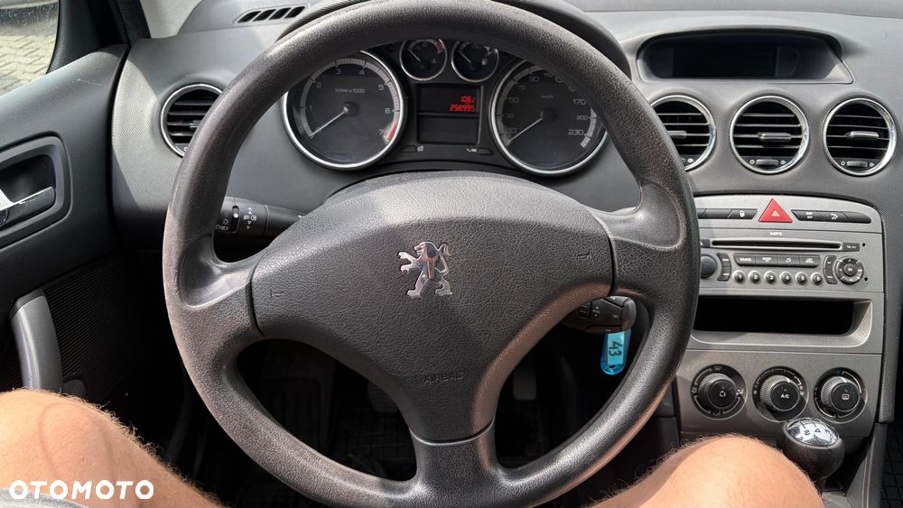 Peugeot 308 120 VTi Style - 10