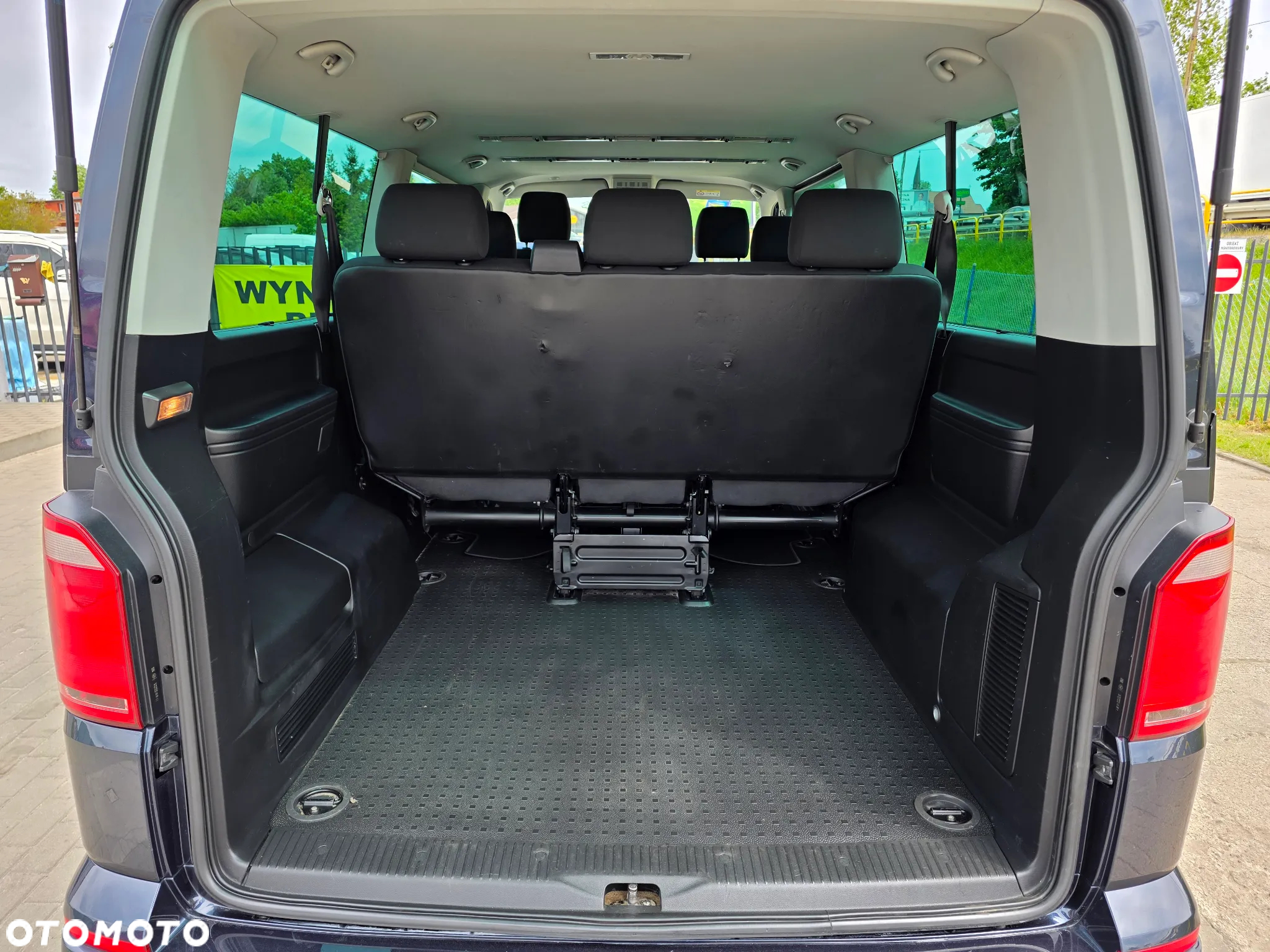Volkswagen Caravelle 2.0 TDI L2 Comfortline - 7