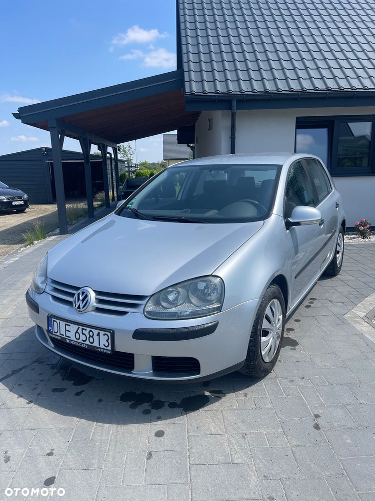 Volkswagen Golf 1.6 Comfortline - 3