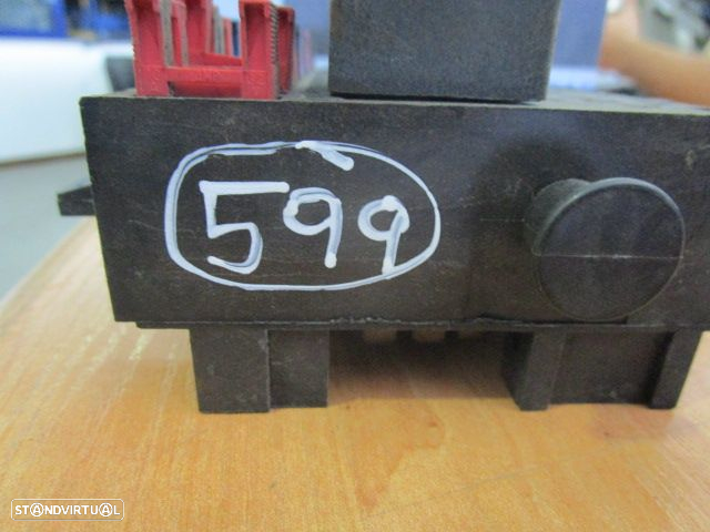 Caixa Fusiveis 171941813D VW JETTA 1986 1.6TD - 3