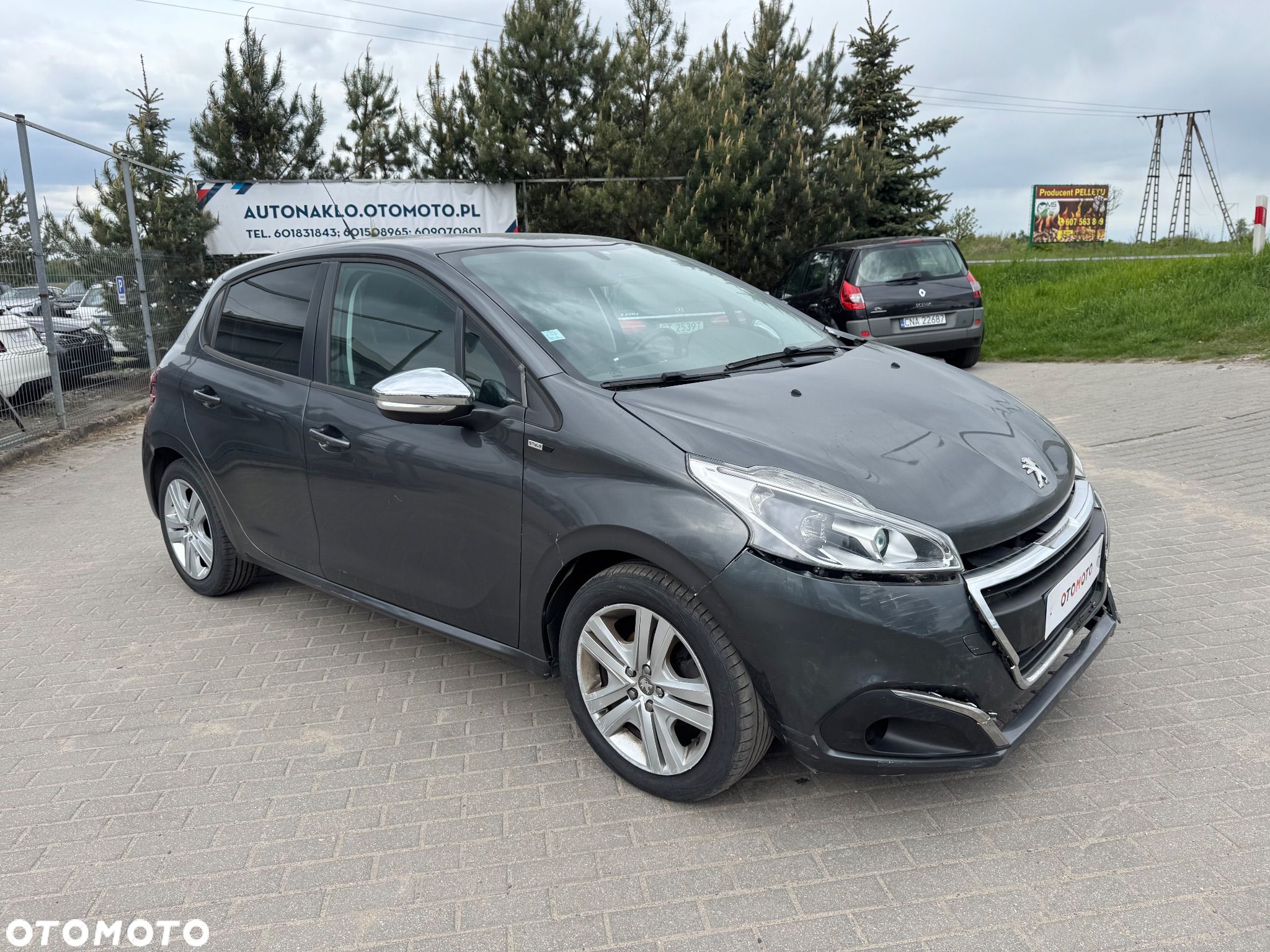 Peugeot 208 1.2 PureTech Style - 1
