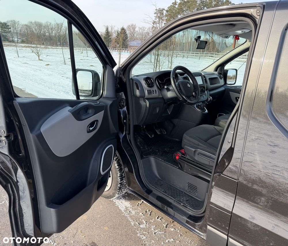 Renault Trafic - 10