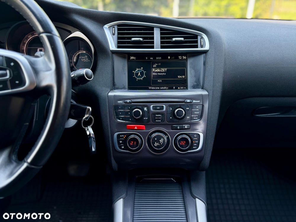 Citroën C4 e-HDi 115 ETG6 Exclusive - 25