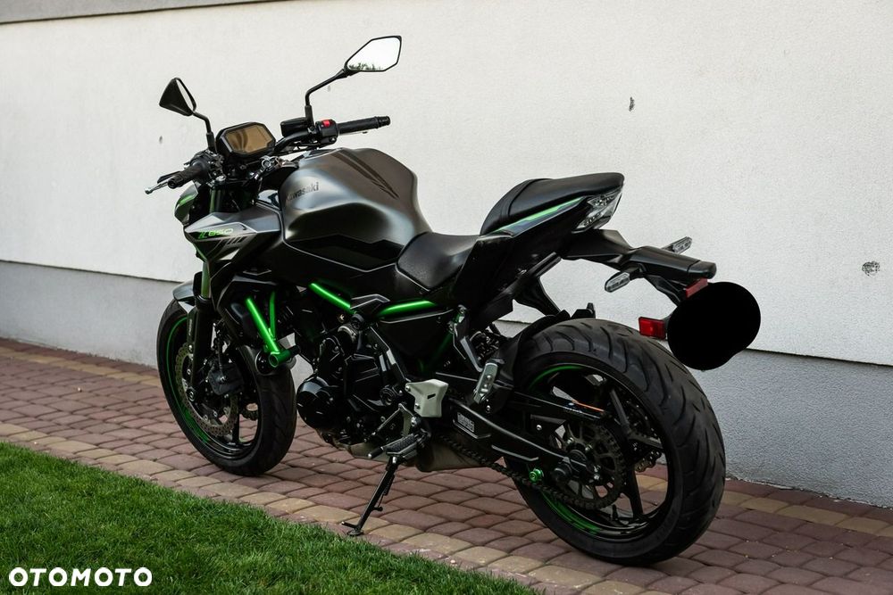 Kawasaki Z 650 - 5