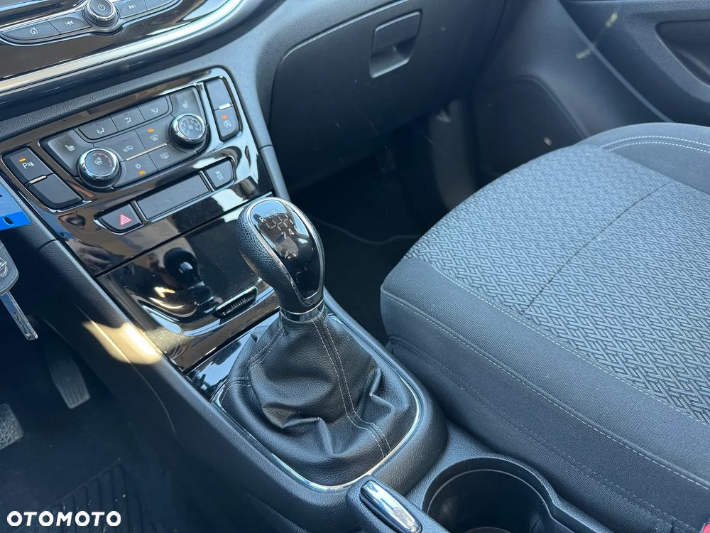 Opel Mokka 1.4 T Cosmo S&S - 28