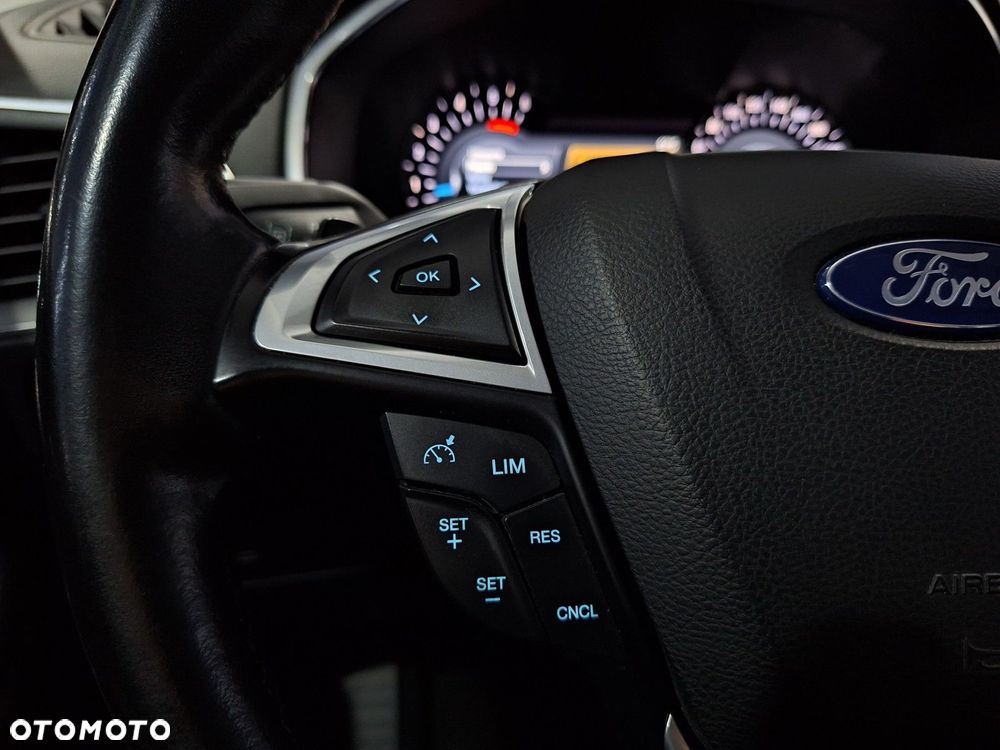 Ford S-Max 2.0 EcoBlue Titanium - 33