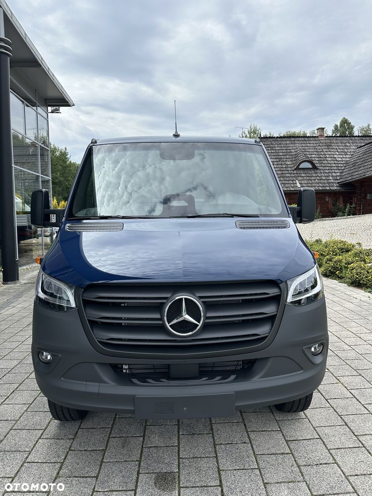 Mercedes-Benz Sprinter - 3