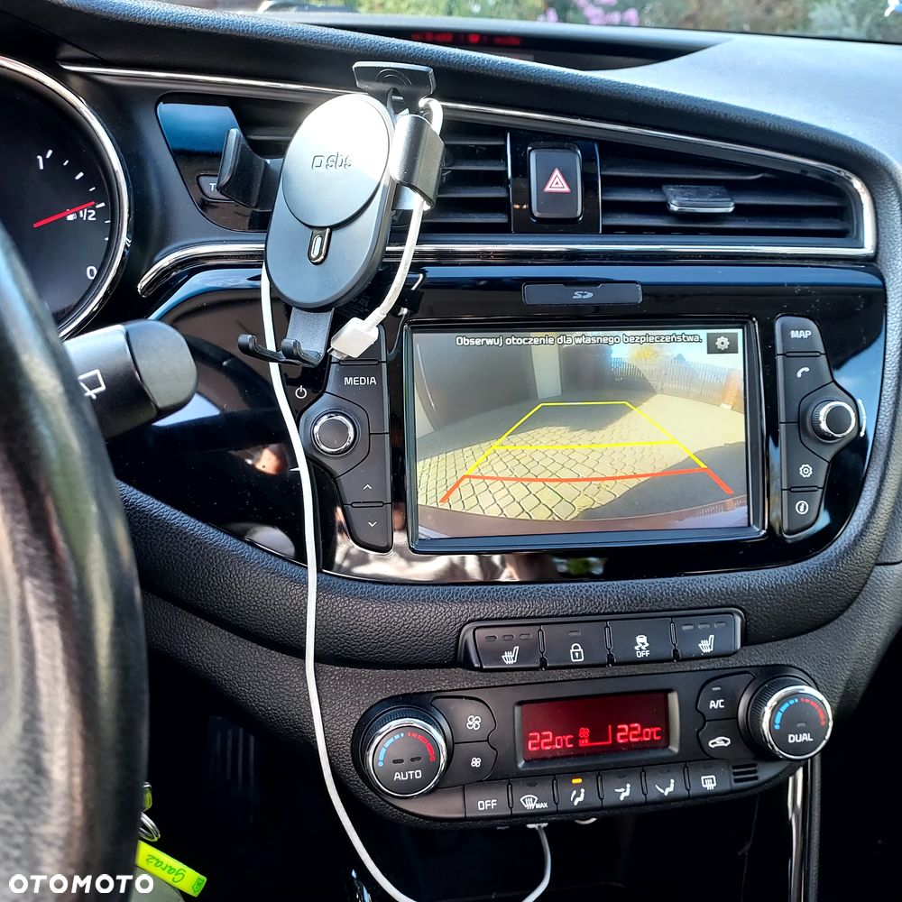 Kia Ceed 1.6 GDI L Business Line - 14