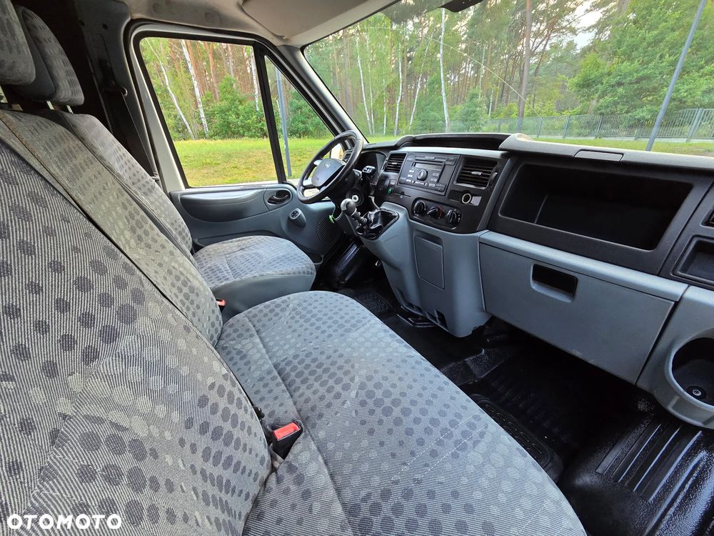 Ford Transit - 7