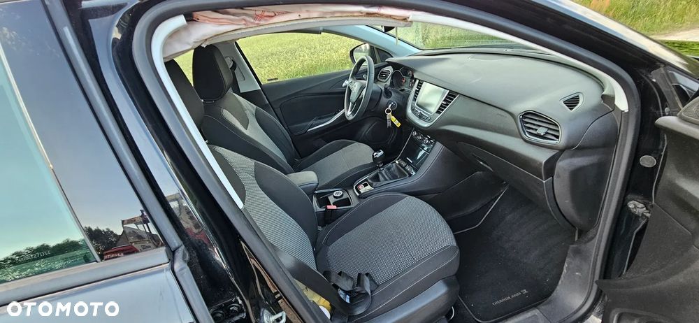 Opel Crossland X - 20
