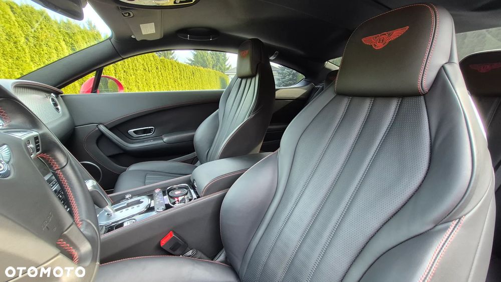 Bentley Continental GT V8 S - 30