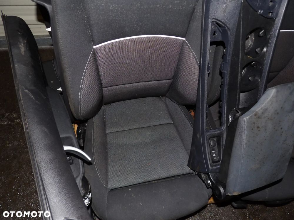 BMW - E87 - FOTELE , KANAPA - EUROPA - NIE GRZANE - 3