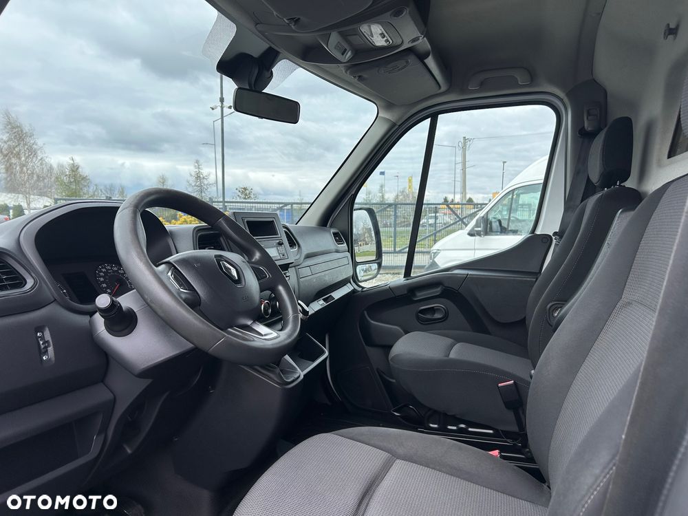 Renault Master - 22