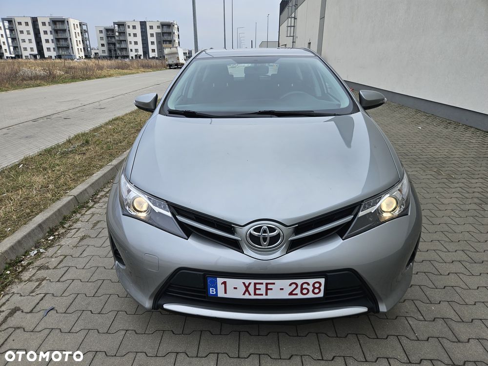 Toyota Auris 1.33 Dual-VVT-i Comfort - 3