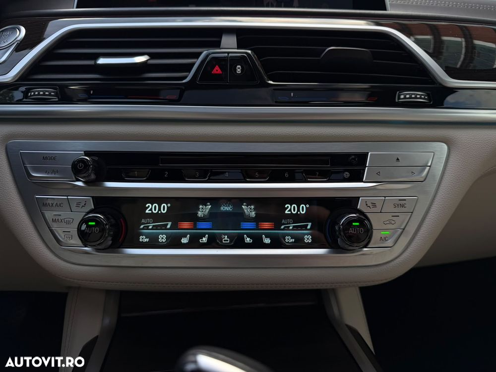BMW Seria 7 740Li - 13