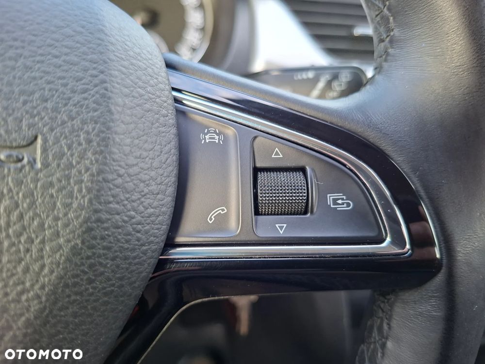Skoda RAPID - 21