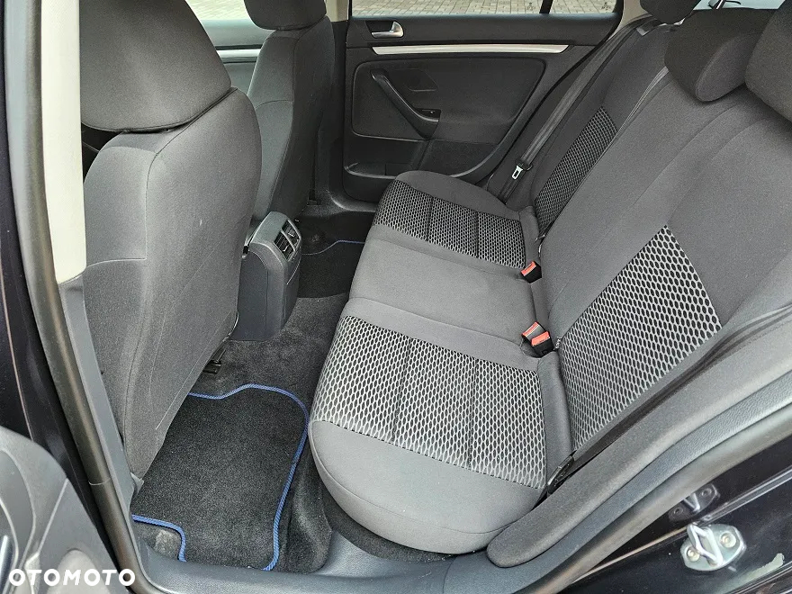 Volkswagen Golf 1.2 TSI BlueMotion Technology Comfortline - 15