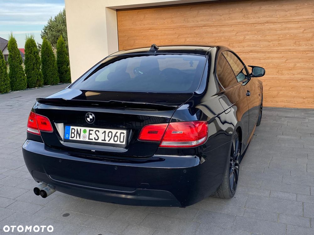 BMW Seria 3 320i Edition Exclusive - 12