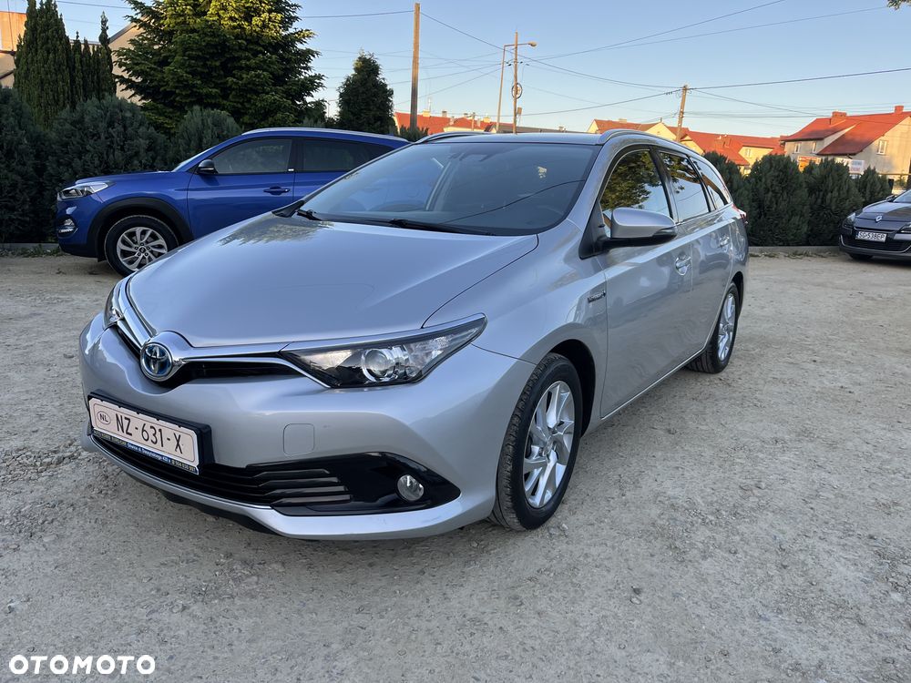 Toyota Auris - 1