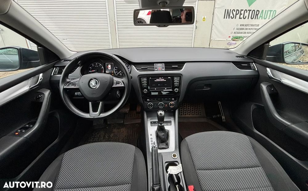 Skoda Octavia 1.0 TSI DSG Ambition - 4