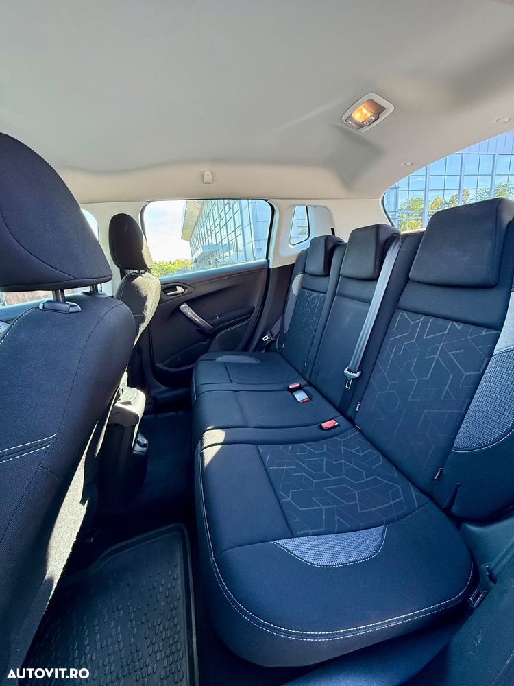 Peugeot 2008 1.2 PureTech Turbo EAT6 S&S Active - 6