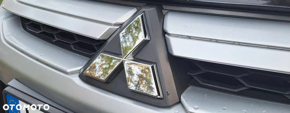 Mitsubishi L200 2.2 d DC Intense - 26