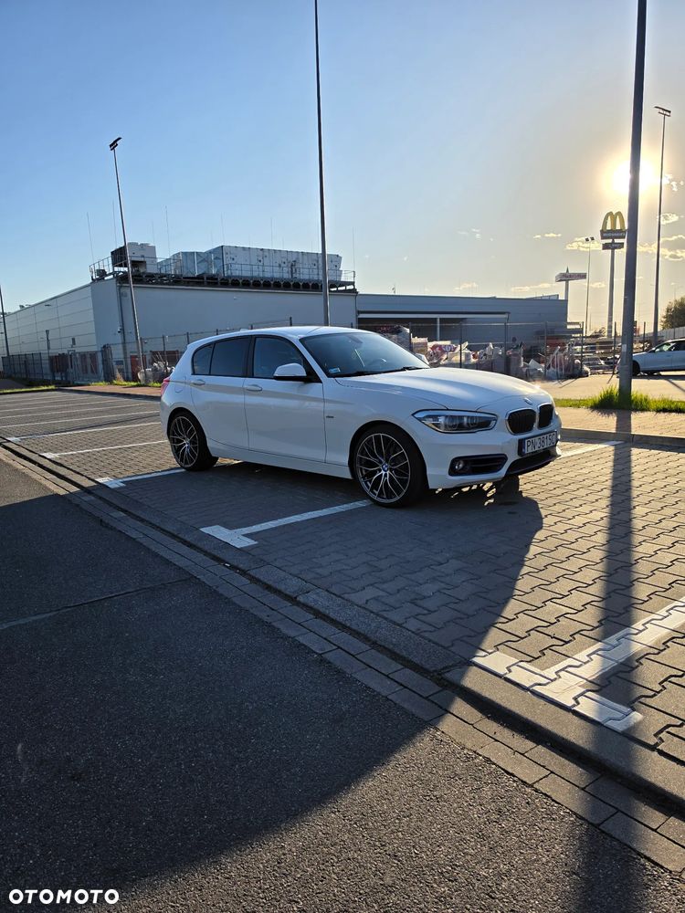 BMW Seria 1 120d Sport Line - 7