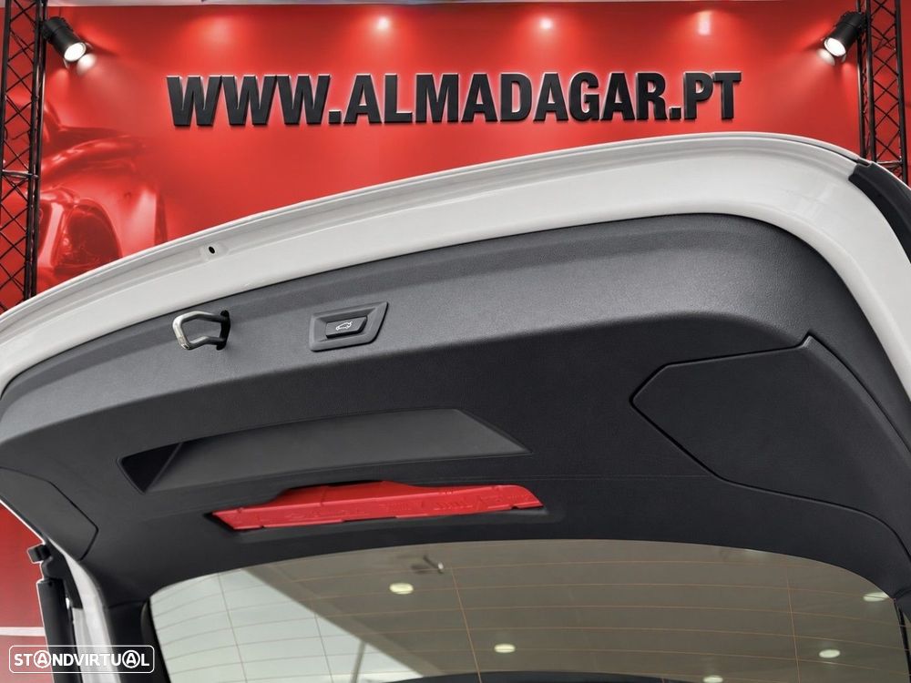 BMW 118 i Pack Desportivo M Auto - 21