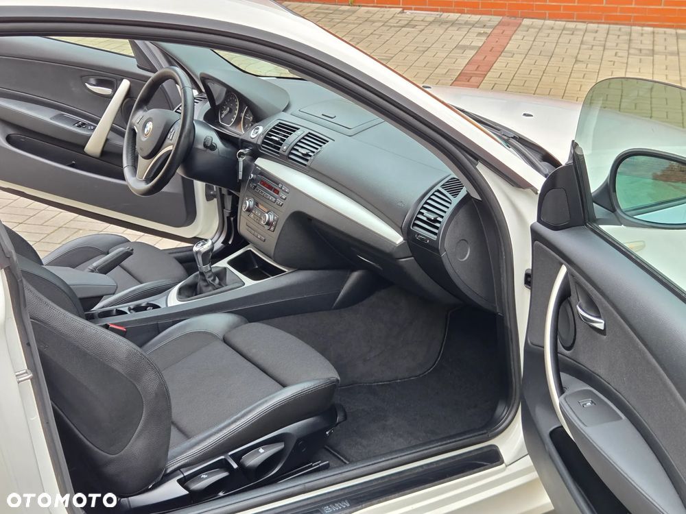 BMW Seria 1 116d DPF Edition Sport - 19