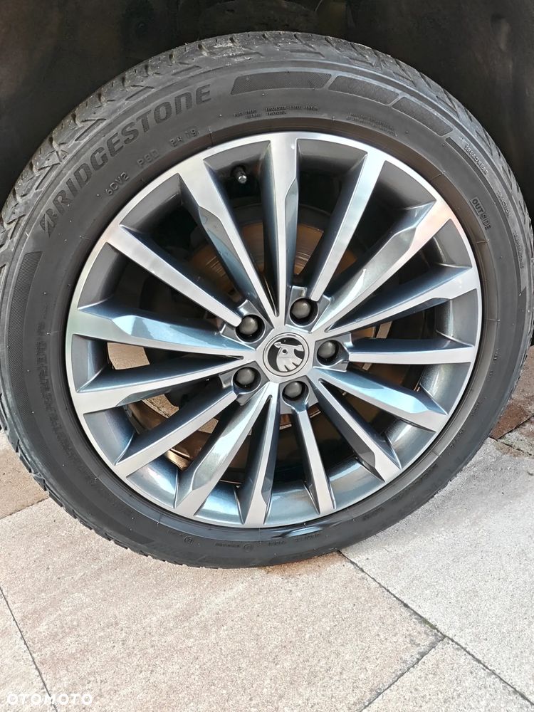Skoda Karoq 1.5 TSI ACT 4x2 Style DSG - 23