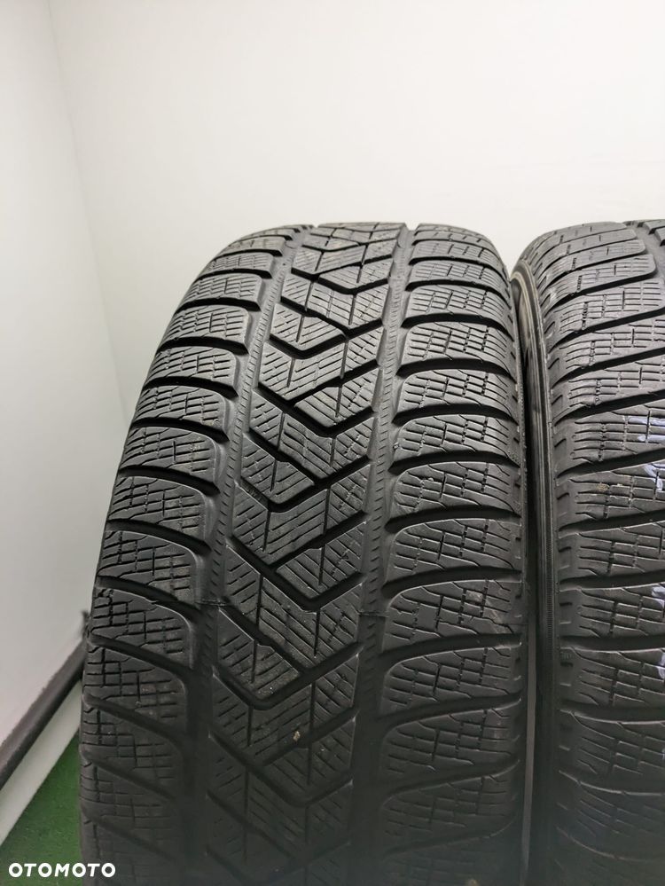 Opony zimowe 235/65/17 Pirelli Scorpion Winter - 2