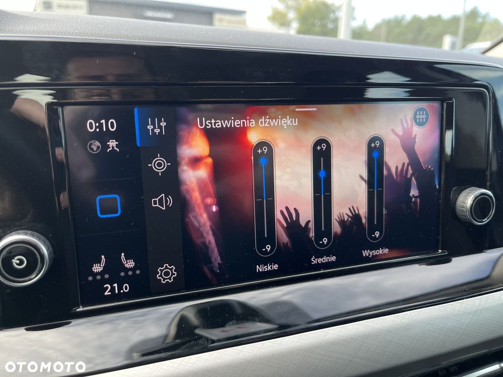 Volkswagen Golf - 30