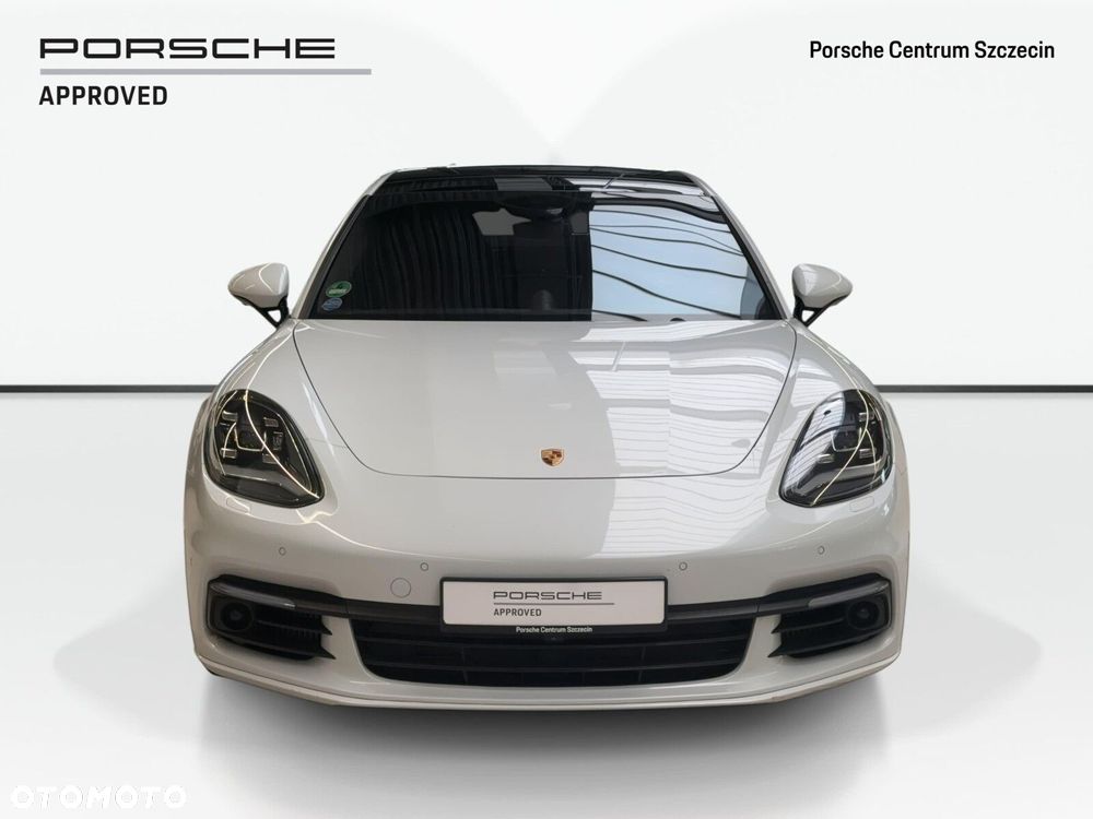 Porsche Panamera - 9